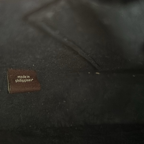 Authentic Coach Crossbody Bag - Picture 7 of 10